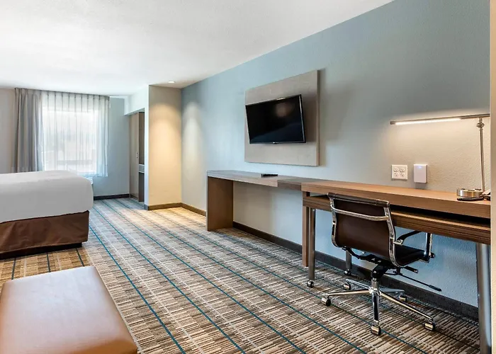 Mainstay Suites
