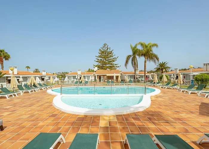 Vista Verde - Adults Only