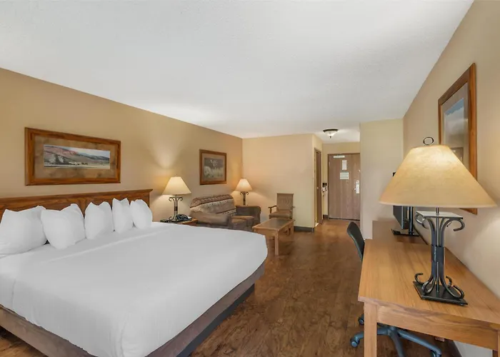 Best Western Plus Kelly Inn & Suites