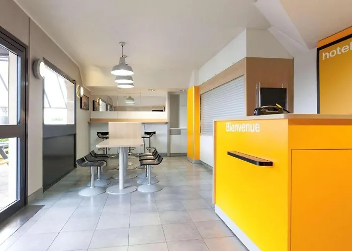 Unisotel Colmar Ex Hôtel F1