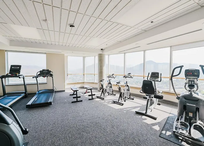 Residence & Conference Centre - Kamloops