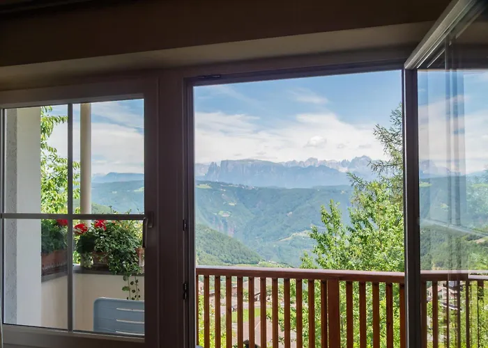 Hotel Koenig Laurin San Genesio Atesino