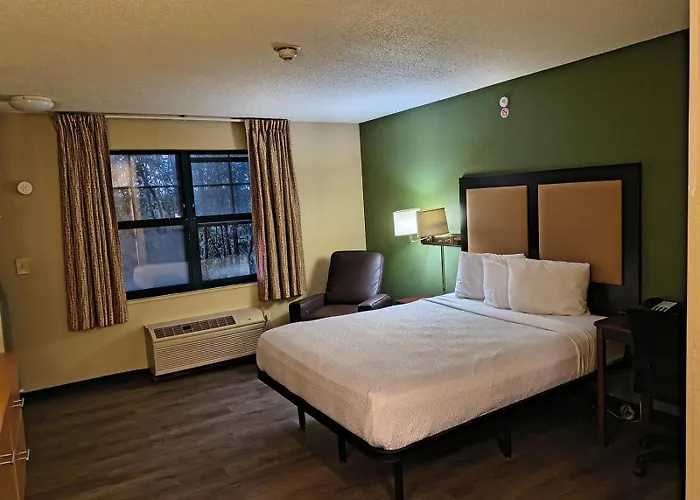 Extended Stay America Suites - Chicago - Schaumburg - Convention Center