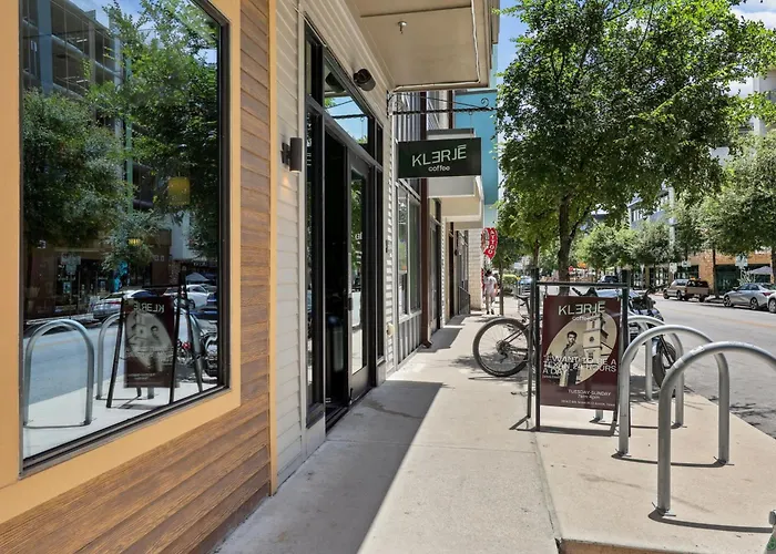 Sentral East Austin At 1614 E Sixth