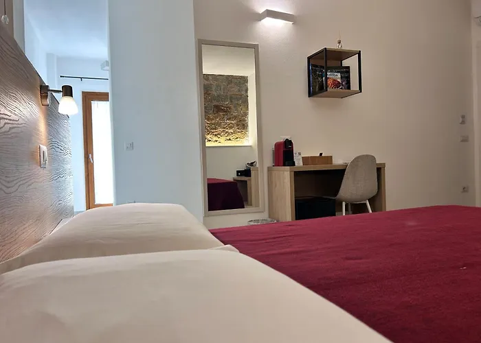 Longevity Hotel
