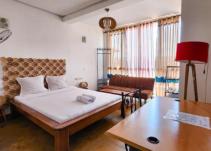 La Casa Di Luna - Hotel With Pool And Restaurant In Antananarivo