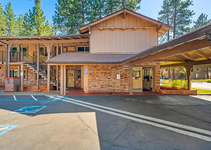 Lodge At Lake Tahoe
