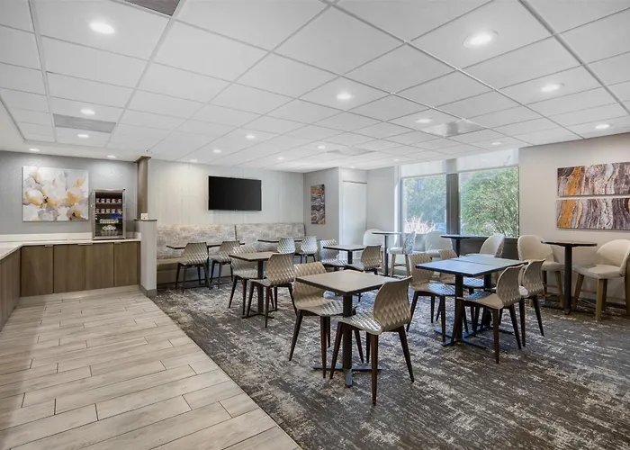 Surestay Plus By Best Western Chicago