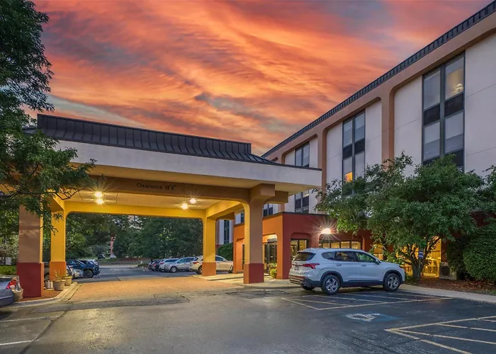 Surestay Plus By Best Western Chicago