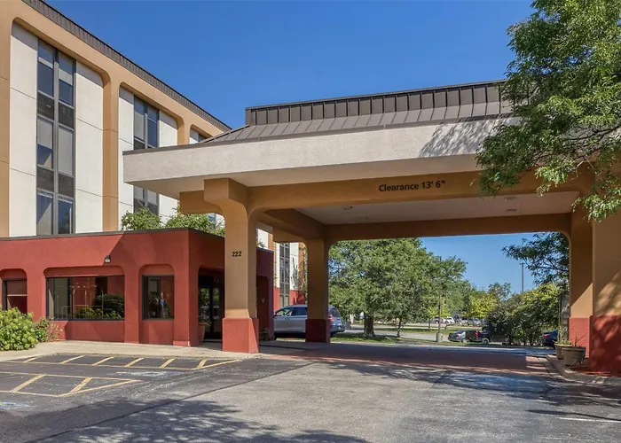 Surestay Plus By Best Western Chicago