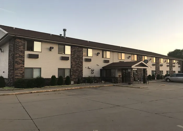 American Inn Cedar Rapids South