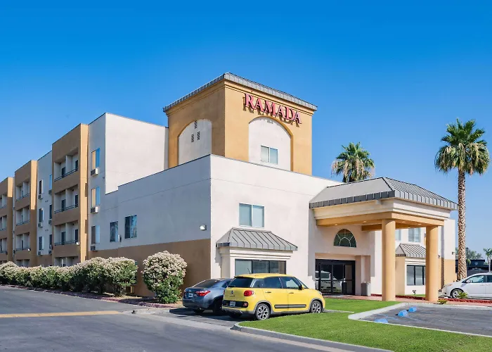 Ramada By Wyndham Bakersfield