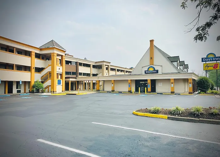 Days Inn By Wyndham Westend Alexandria, Va Washington Dc Area