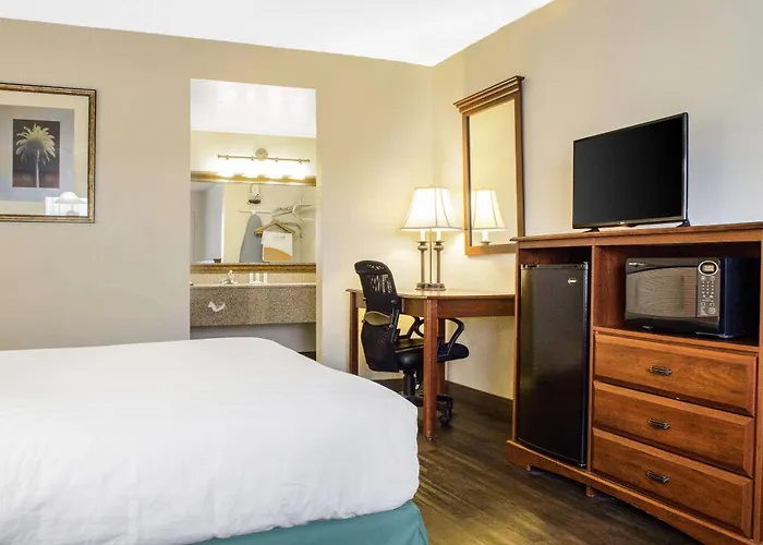 Quality Inn Benson I-10 Exit 304