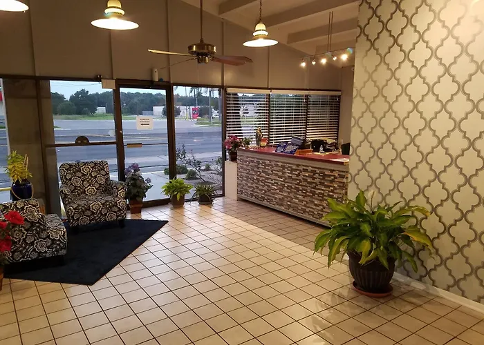 Western Inn - Pensacola