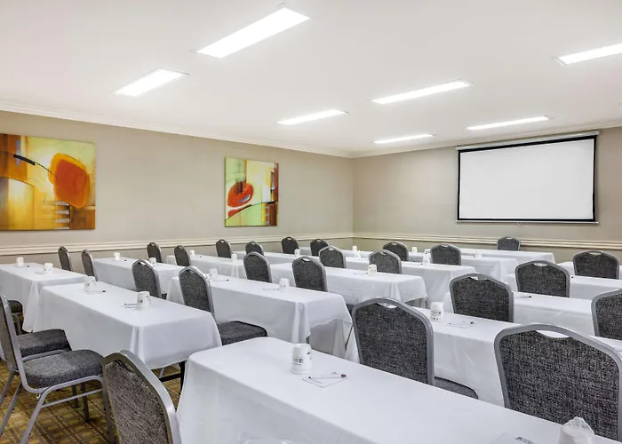 Best Western Plus Orange County Airport North Santa Ana