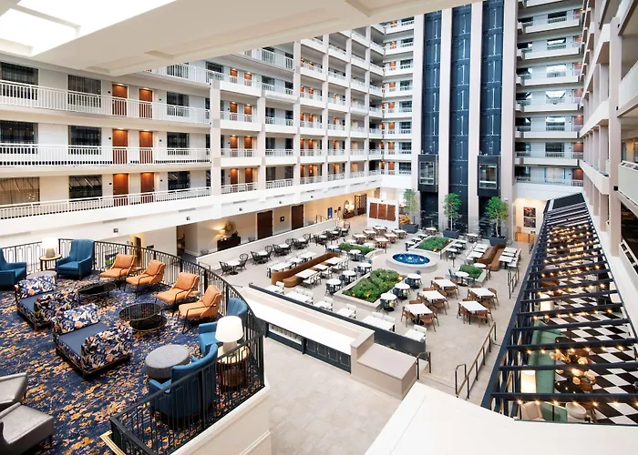 Embassy Suites By Hilton Buckhead