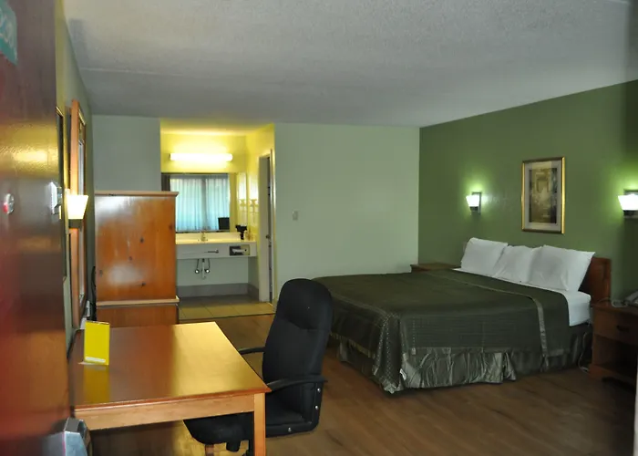 Bestway Inn - Madison