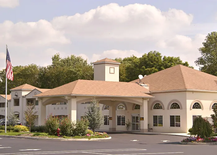 Days Inn & Suites By Wyndham - Philadelphia
