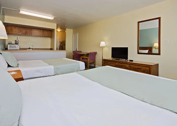 John Yancey Oceanfront Inn Kill Devil Hills