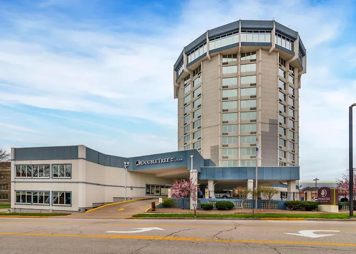 Doubletree By Hilton Jefferson City
