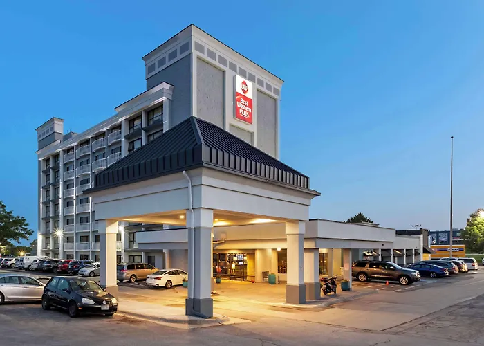 Best Western Plus Midwest Inn