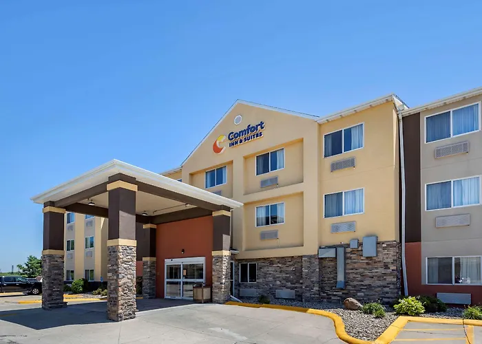 Comfort Inn & Suites Waterloo - Cedar Falls