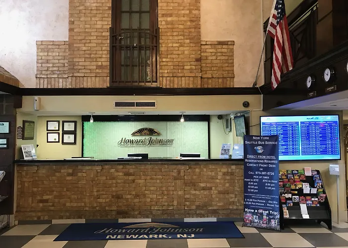 Howard Johnson By Wyndham Newark Airport