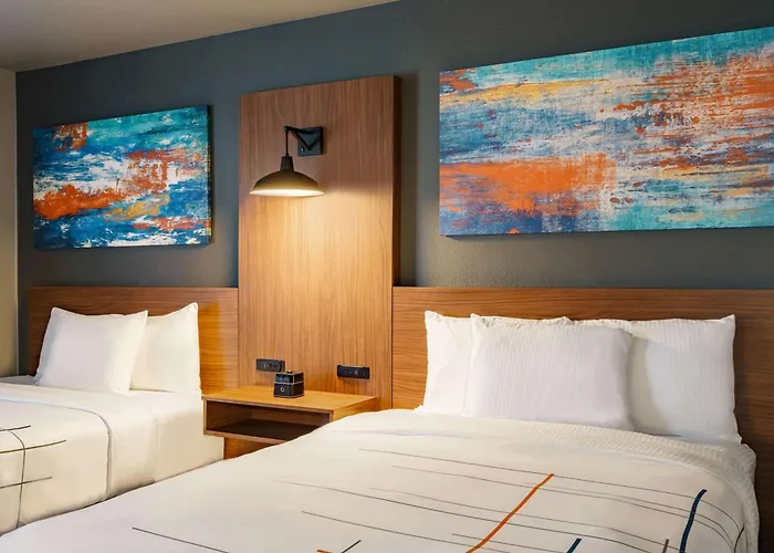 La Quinta Inn & Suites By Wyndham