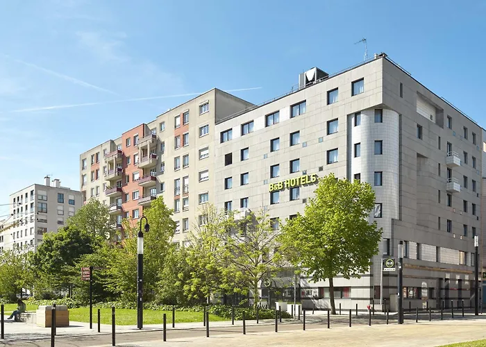 B&B HOTEL Saint-Quentin-en-Yvelines Centre Gare