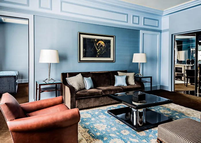 Prince de Galles, un hôtel Luxury Collection, Paris