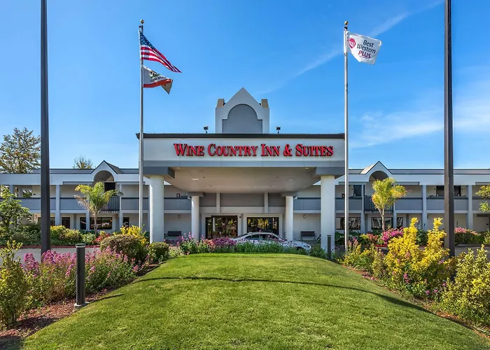 Best Western Plus Wine Country Inn & Suites