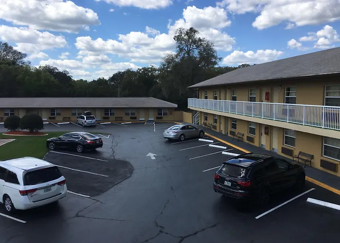 Blue Spring Inn Orange City