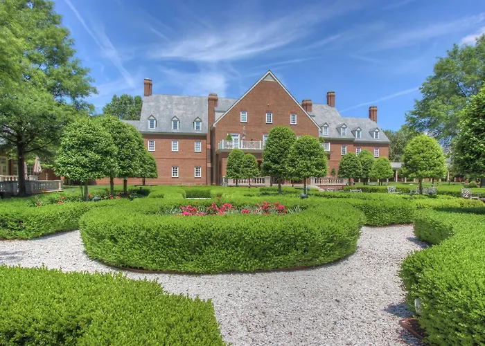 The Founders Inn & Spa Tapestry Collection By Hilton