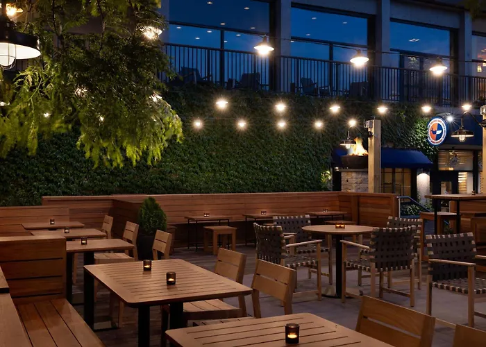 Hotel Champlain Burlington, Curio Collection By Hilton