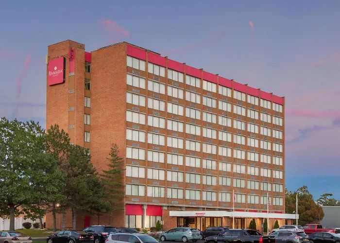 Albany Plaza Hotel