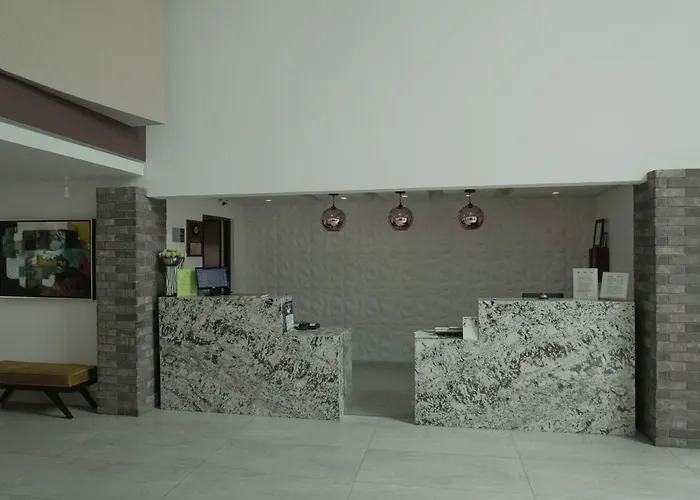 Best Western PLUS Monterrey Colón