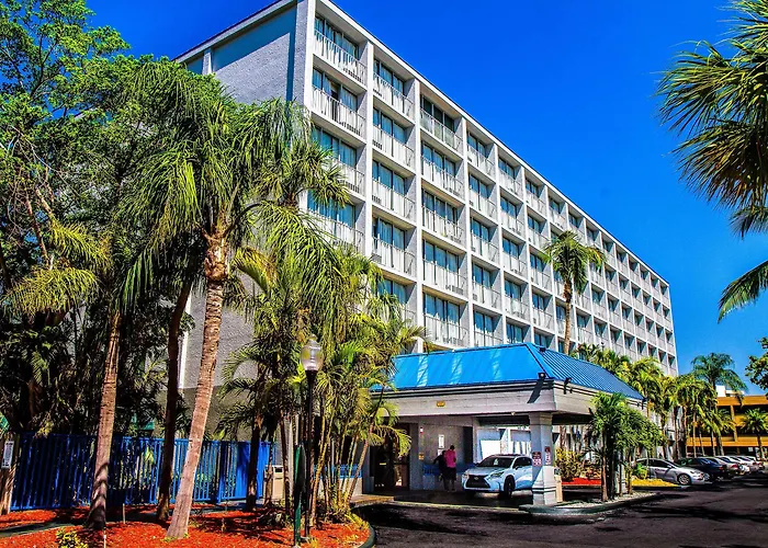 North Miami Beach Gardens Inn & Suites (Adults Only)