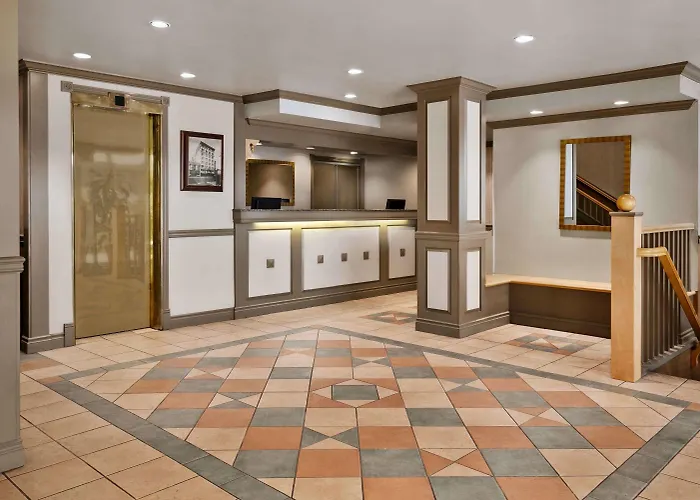 Days Inn By Wyndham Vancouver Downtown