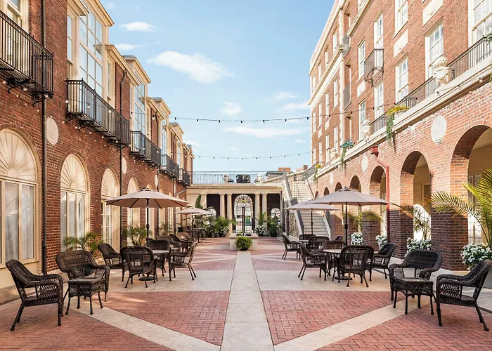 Magnolia Hotel Omaha