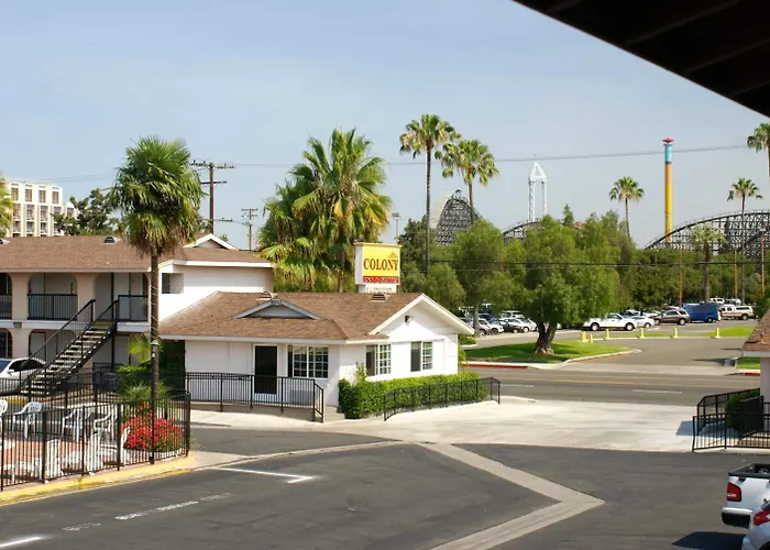 Colony Inn