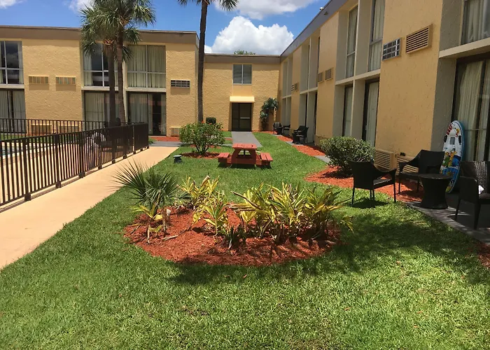 B&B Hotel Orlando International Drive Near Universal - Newly Renovated!