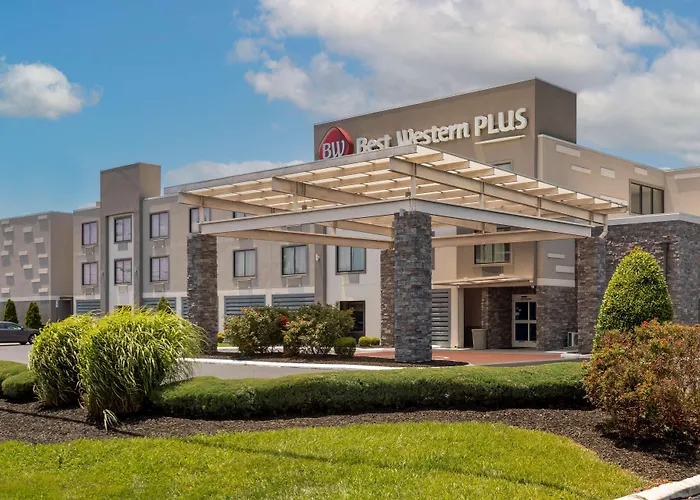 Best Western Plus Bowling Green