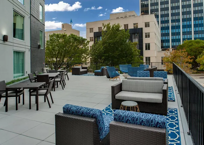 Fairfield Inn & Suites Downtown/Convention Center