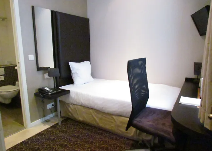 Hotel Chambord