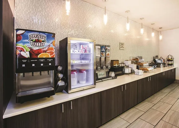 La Quinta Inn By Wyndham Indianapolis North