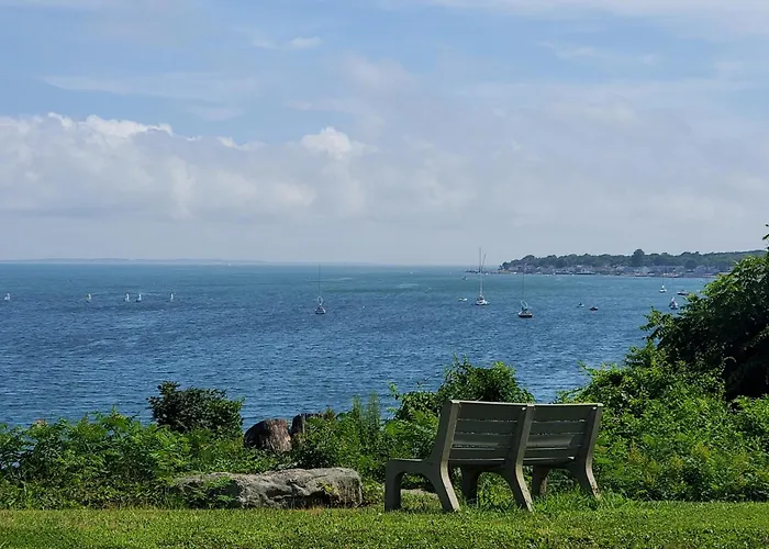 The Niantic Inn