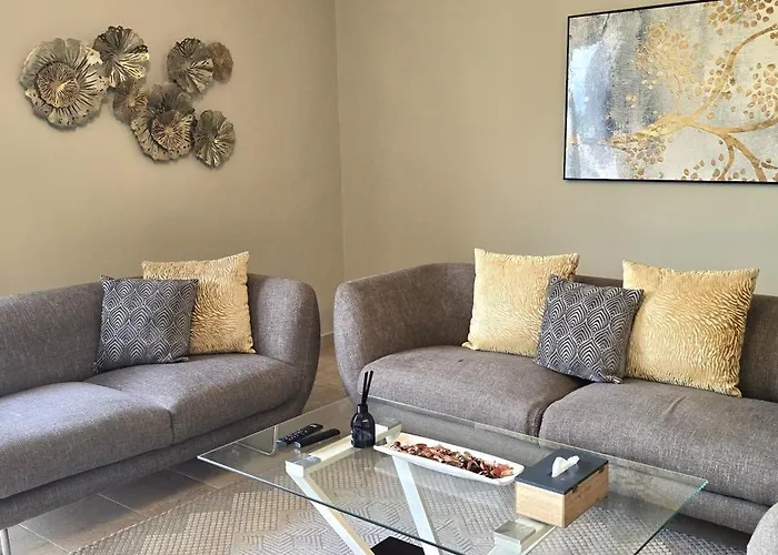 Montecito Apartments