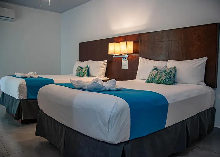 Hotel Marino Ballena