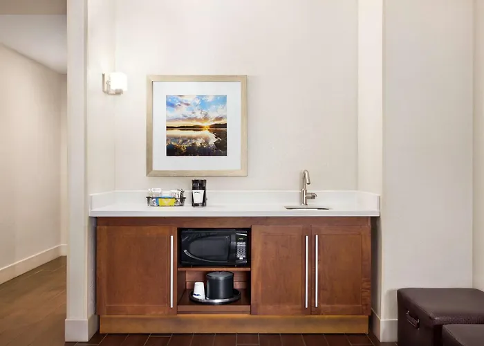 Hampton Inn Lawrence